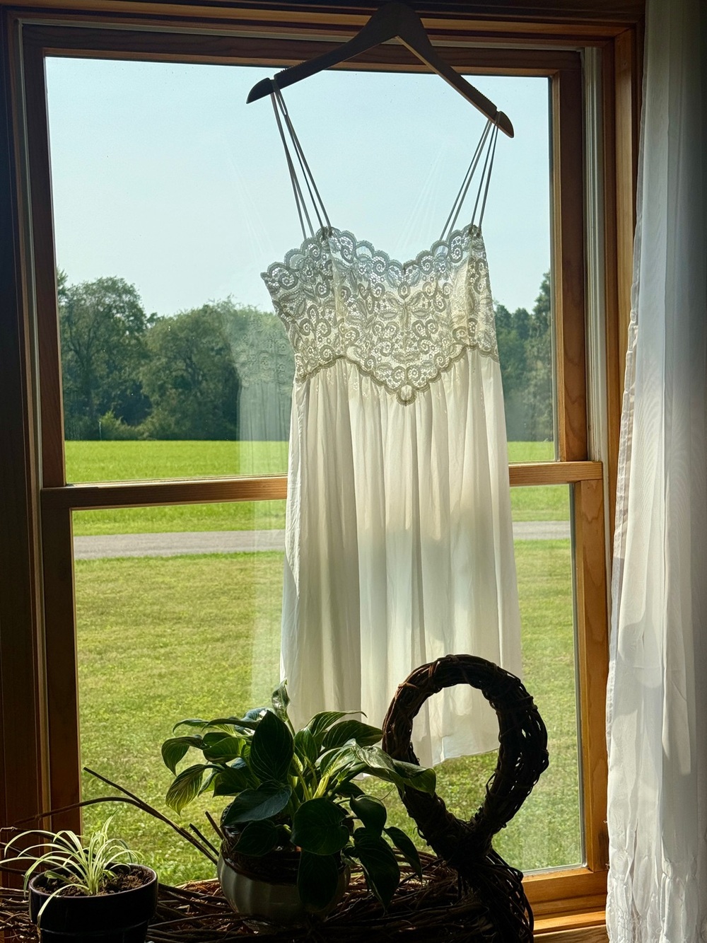 Vintage Lace-Trim White wedding lingerie - Women’s Intimates